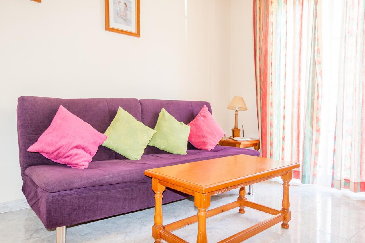 Apartamentos Nerja Medina Canovas Exteriör bild