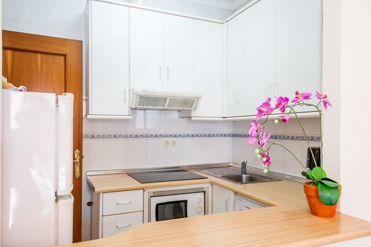 Apartamentos Nerja Medina Canovas Exteriör bild