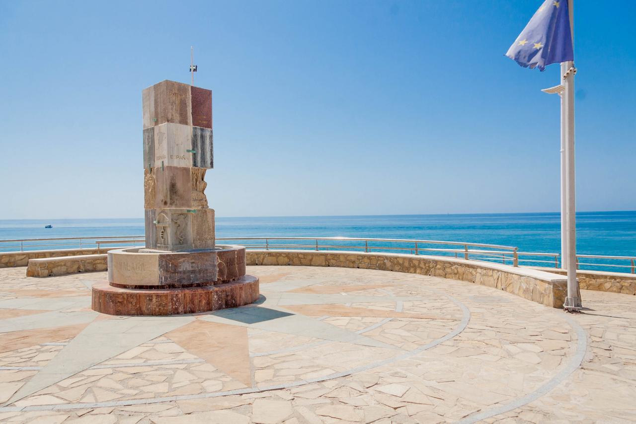 Apartamentos Nerja Medina Canovas Rum bild
